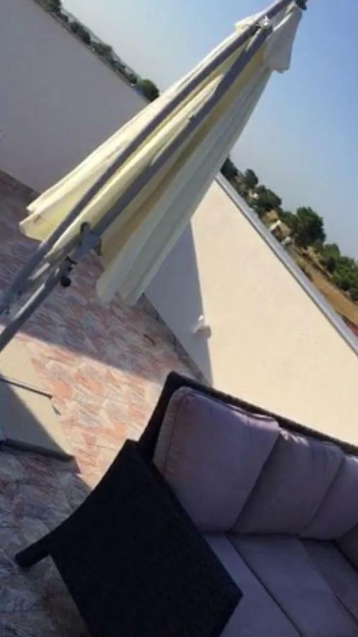Villa Duga - Familie Il - I Vanovic Lamarra Urlaub Auf Vir Extérieur photo